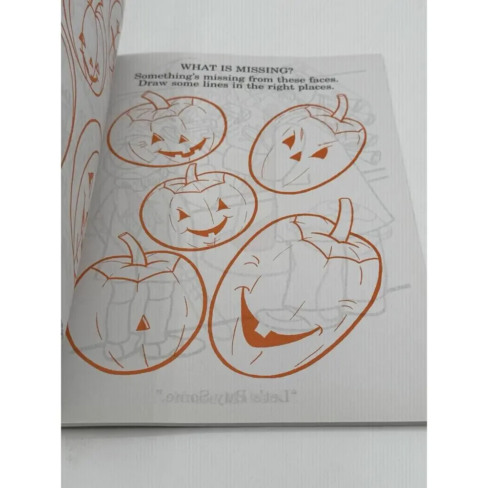 Golden Books Halloween Coloring Book Black Cat Pumpkin Fuzzy Velvet Cover